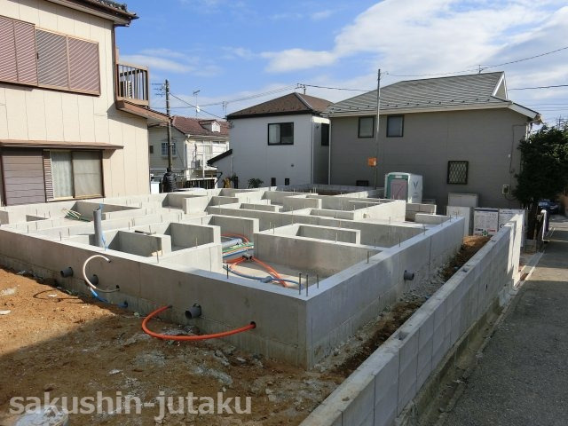 鷺沼台３丁目　新築戸建の外観|鷺沼台３丁目　新築戸建　土地ゆとりの４９．５坪　南西側道路面　間口１６ｍ超