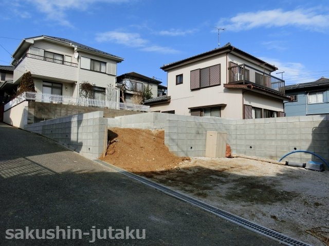 鷺沼台３丁目　新築戸建の外観|鷺沼台３丁目　新築戸建　土地ゆとりの４９．５坪　南西側道路面　間口１６ｍ超