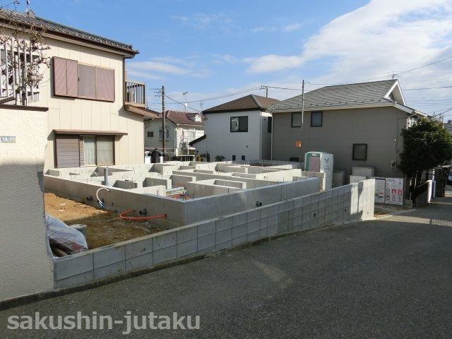 鷺沼台３丁目　新築戸建の外観|鷺沼台３丁目　新築戸建　土地ゆとりの４９．５坪　南西側道路面　間口１６ｍ超