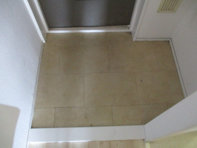 【玄関】 | LakiaMaison帝塚山西