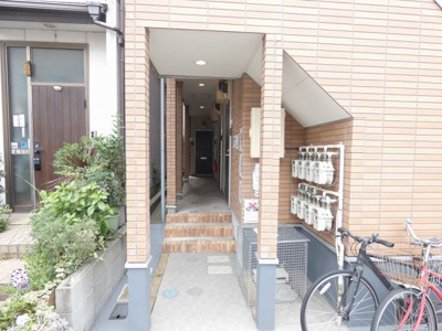 【エントランス】 | ルミエール本陣