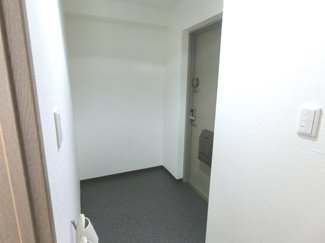 【玄関】 | イーストハイツ