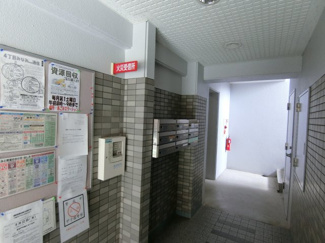 【エントランス】 | イーストハイツ