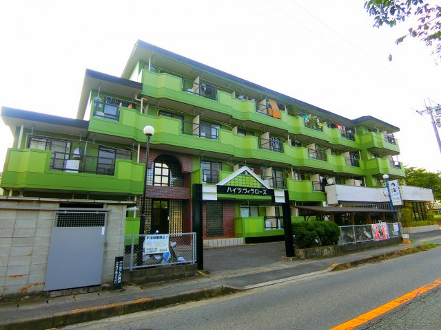 ハイツヴィラローズの外観