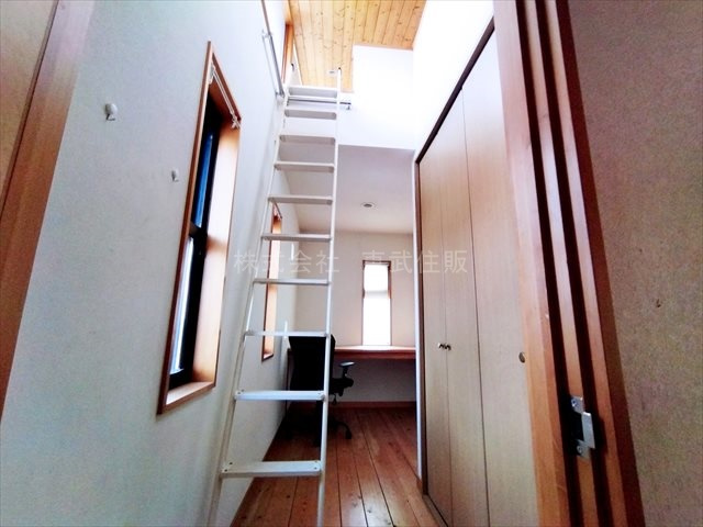 【収納】 | 日高市下鹿山 | 洋室4.5帖東側ロフト