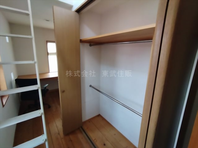 【収納】 | 日高市下鹿山 | 洋室4.5帖東側収納