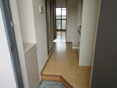 PALACEFIRSTQの展望|玄関から～