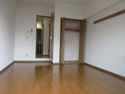 PALACEFIRSTQの洋室