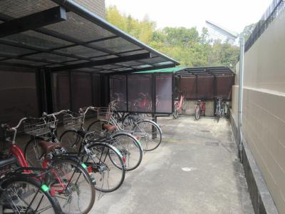 PALACEFIRSTQの駐車場|駐輪場