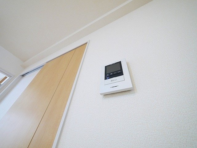 グランディールＡ　（小瀬町）のセキュリティ|モニターで来客対応できます