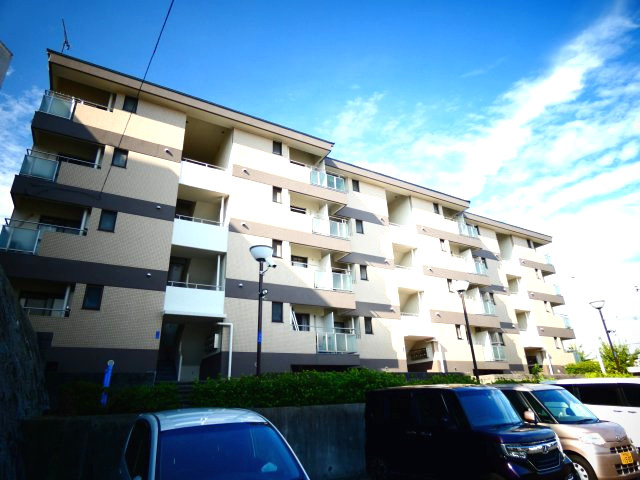 グリーンハイツ大津和の外観