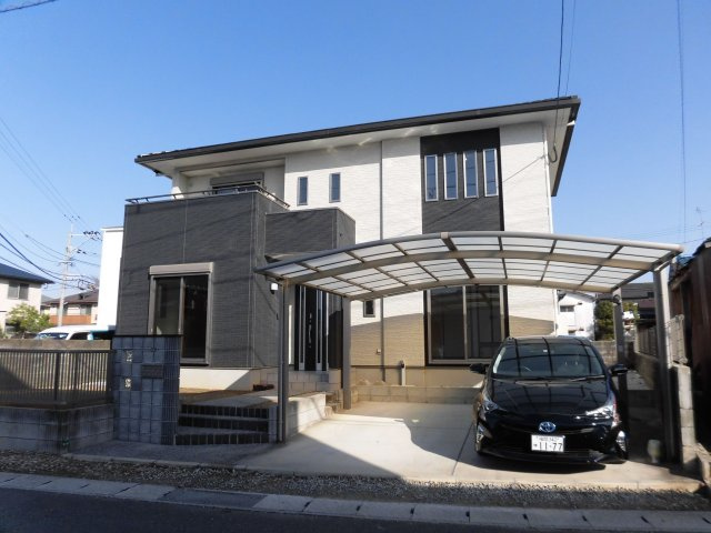 古賀市花見東2丁目　戸建て