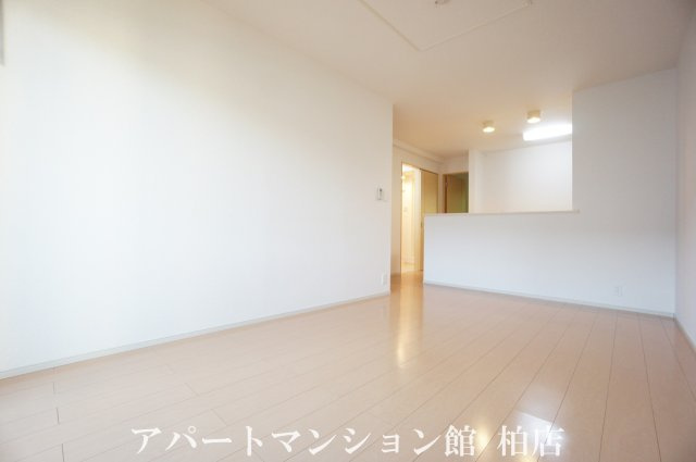 フレシールⅡの居間・リビング