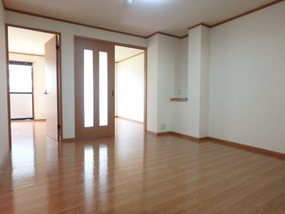 【洋室】 | フェアリー芳明