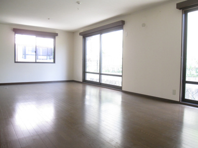 【居間・リビング】 | 桜が丘2丁目一戸建住宅