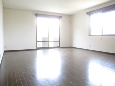 【居間・リビング】 | 桜が丘2丁目一戸建住宅