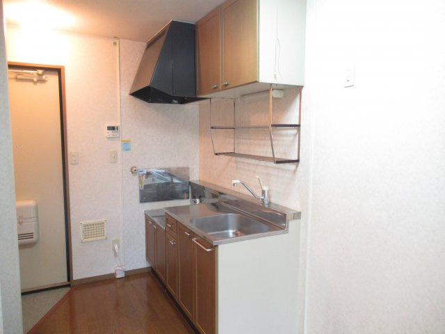 プラティ　ニューセジュールのキッチン|サンプル