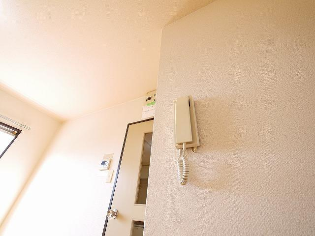 ツインハイムのセキュリティ|インターホン付きで来客対応も安心です