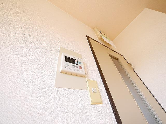 ツインハイムの設備|給湯リモコンです