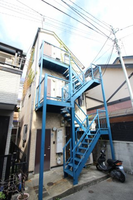 【エントランス】 | レーヌ高徳