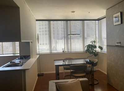 【居間・リビング】 | ジオグランデ梅田茶屋町レジデンス