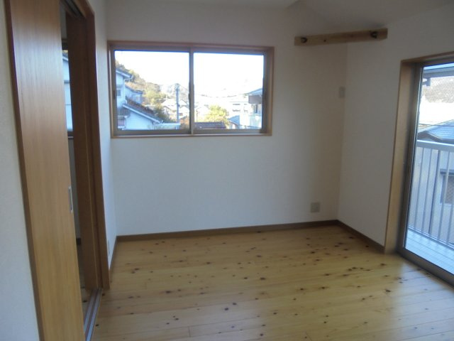 【洋室】 | 高知市山ノ端町