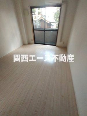  | メゾンアイリス