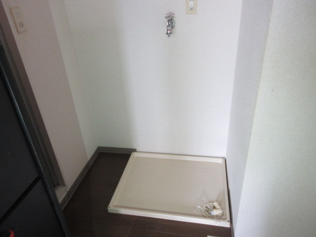 【設備】 | ルミエール1号館 | 室内洗濯機置場