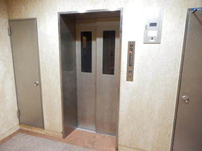 パラシオ西洞院のその他|エレベーター