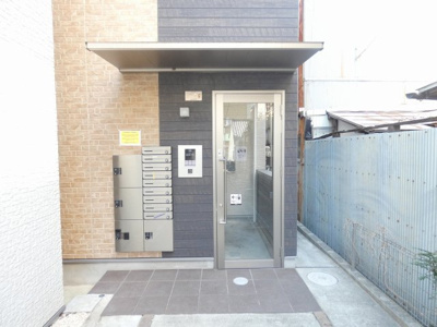 【エントランス】 | ハーモニーテラス平安