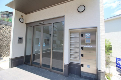 【エントランス】 | プルミエ桜の町