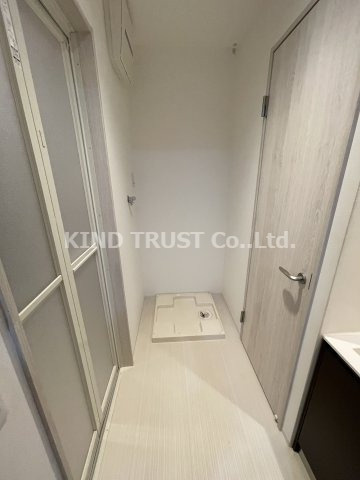 LUXE黒崎町の洗面所|コンパクトで使いやすい洗面所