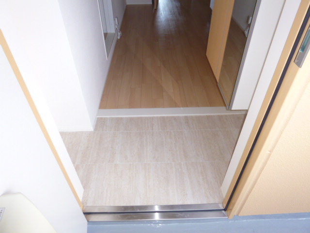 サージュの玄関