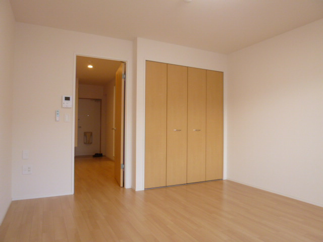 サージュの居間・リビング|洋室