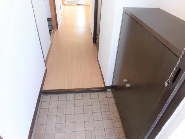 荒川ラインハイツの玄関|イメージ写真