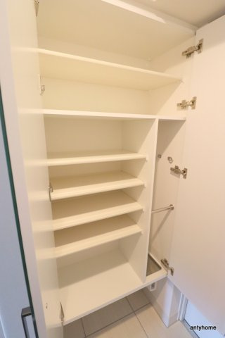 アーバネックス新町　仲介手数料無料の収納