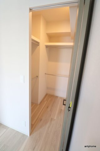 アーバネックス新町　仲介手数料無料の収納