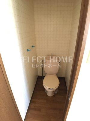 【トイレ】 | エレガンスハイツ金子 | ゆったりとした空間のトイレです
同型タイプ