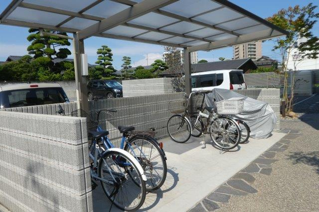 倉敷市老松町１丁目の賃貸マンションのその他共用部分|自転車置き場