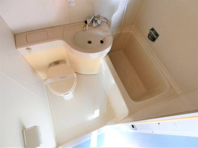 茂原市長尾のアパートの浴室