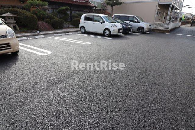 雪月花の駐車場