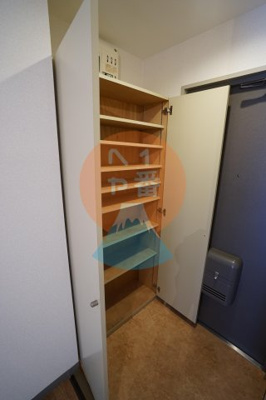 【その他】 | ジュネス西湘 | うれしいシューズボックス付きで玄関がスッキリしますね