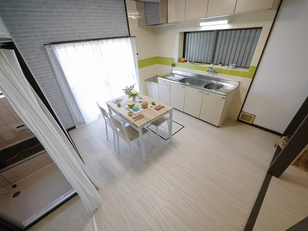 長田区大日丘町3丁目4-10戸建の居間・リビング