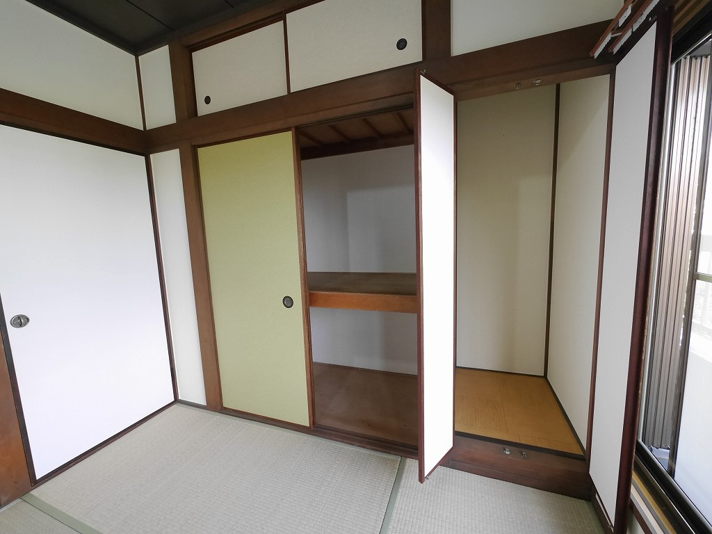 長田区大日丘町3丁目4-10戸建の収納