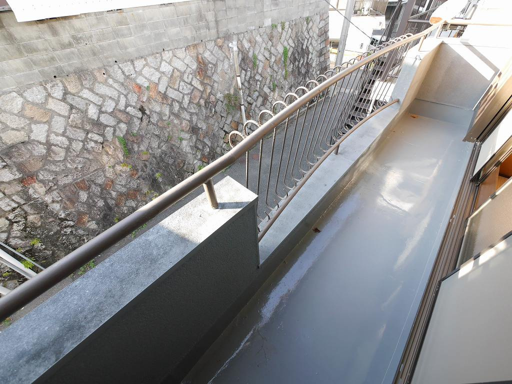 長田区大日丘町3丁目4-10戸建のバルコニー