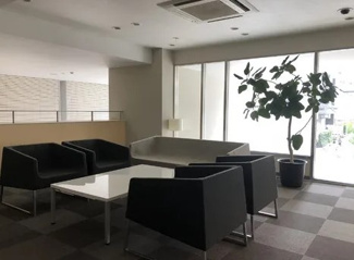 毎日通るロビーはこのようになっています