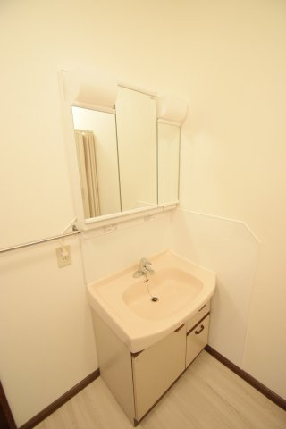 【独立洗面台】 | 使いやすい独立洗面台です