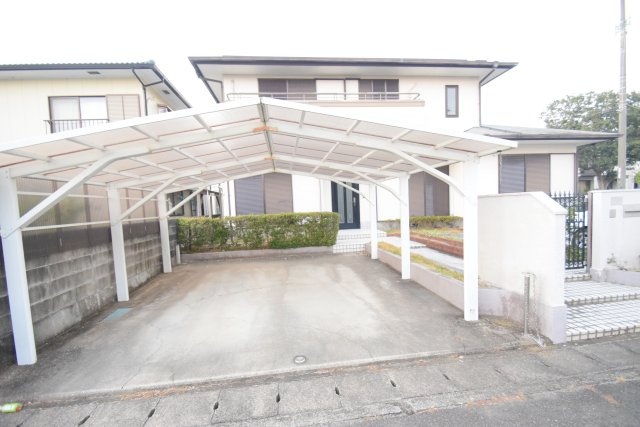 【駐車場】 | 駐車スペースもあります