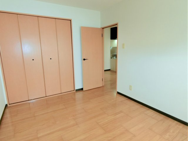 アサヒコーポの洋室