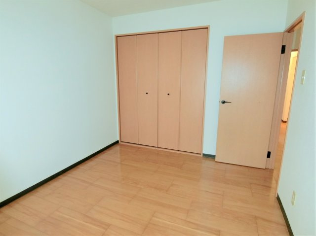 アサヒコーポの洋室